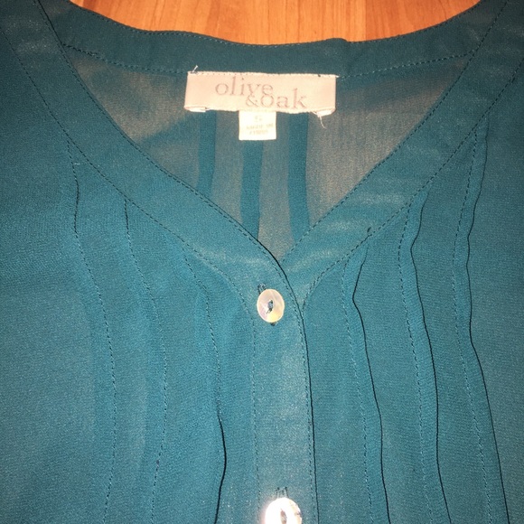 {olive & oak} blouse - Picture 4 of 7